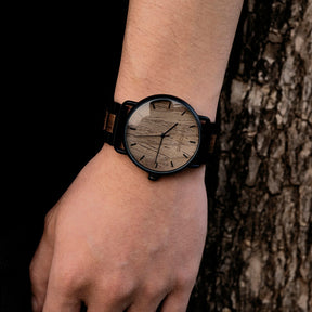 Relógio Minimalista de Madeira 43mm